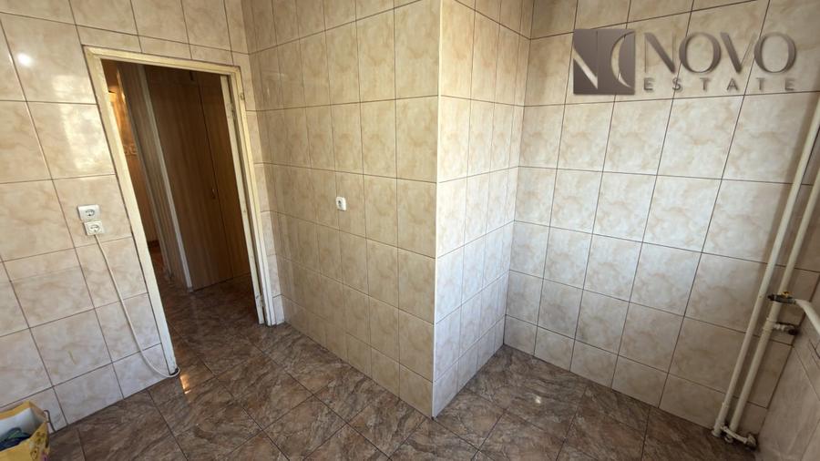 Apartament 4 camere 2 bai decomandat zona Ozana | 1 Decembrie 1918 - 5