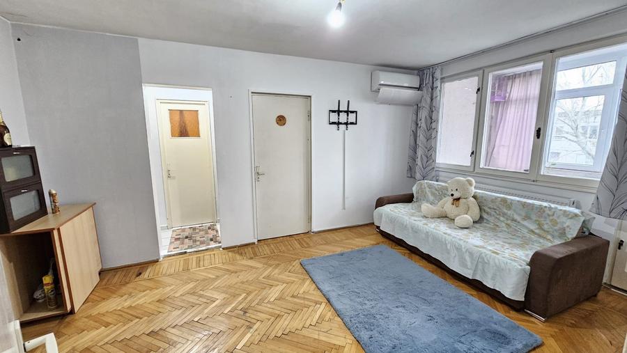 Apartament cu 2 camere, zona Tiglina 3, Liber - 2