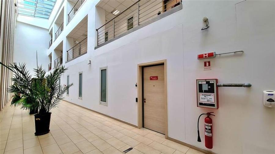 Spatii birouri, de la 180mp,  Central Timisoara, - 7