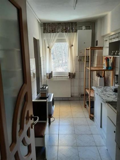 De vanzare apartament cu 2 camere decomandate in Racadau - 5