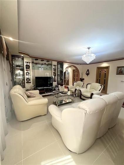 Pensiune cu 15 camere in Mamaia Nord - Business la Cheie - 26