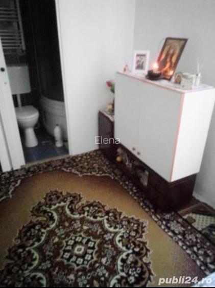 Vand garsoniera din camera