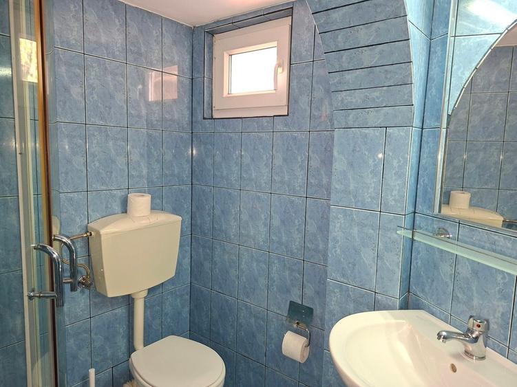 Casă individuală cu 6 camere cu Teren 934 Mp în Otopeni