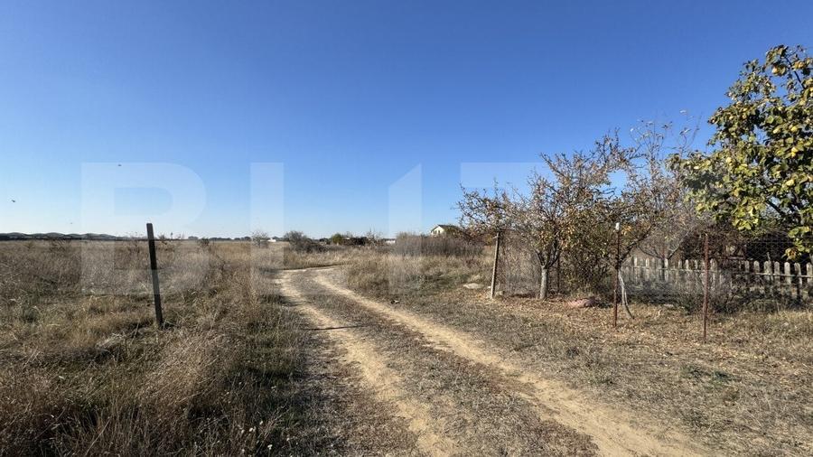 Teren intravilan cu acces la toate utilitatile, 530 mp, zona Metro - 1