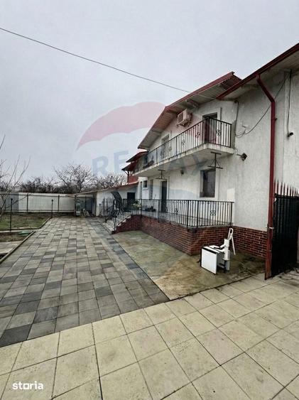 Casa / Vila cu 5 camere de vanzare - 18