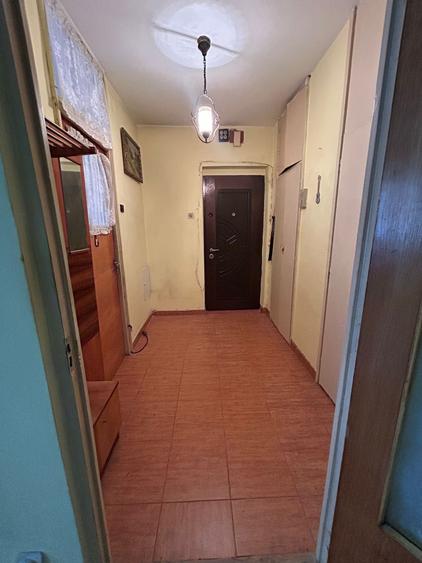 B-dul Ghencea str. Costantin Titel Petrescu nr 3, aproape de parc,metrou - 15