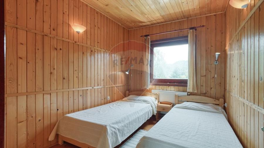 Casa / Vila  de vacanta ideala in satul Drumul Carului, zona Moieciu - 20