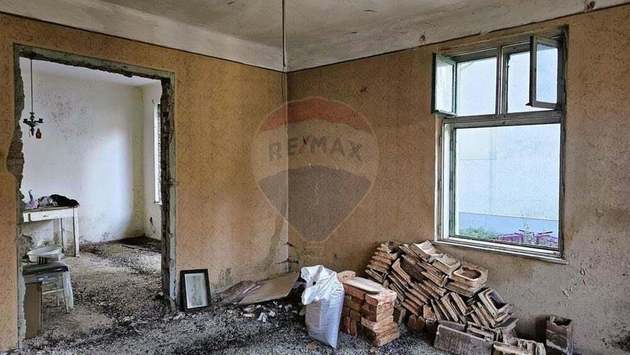 Lot teren de 597 mp | Casa renovabila | (PUZ si CU Bloc P+2+M etaje) - 10