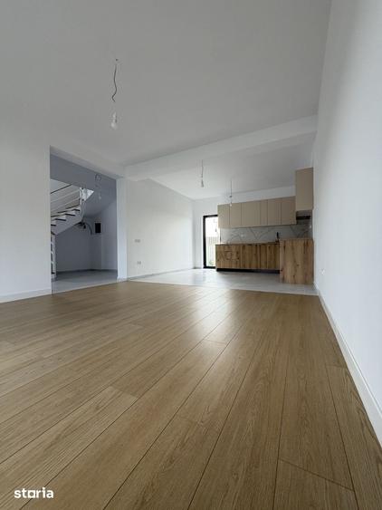 Casă cu 4 camere cu Teren 328 Mp în Clinceni
