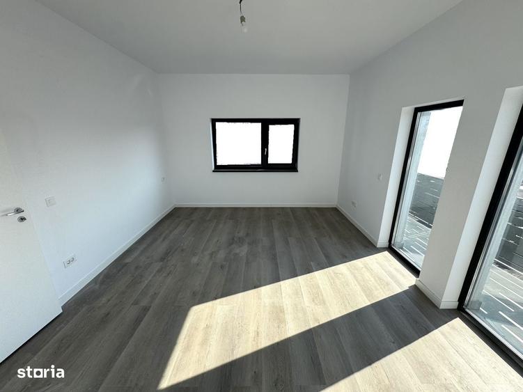 Casă cu 4 camere în Bucium