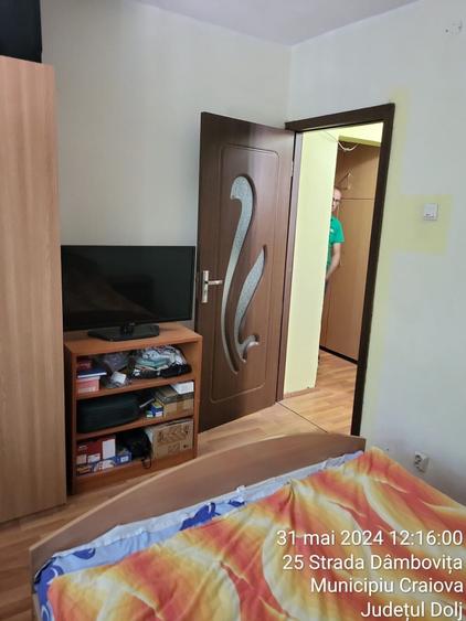 Apartament cu 3 camere decomandat în George Enescu