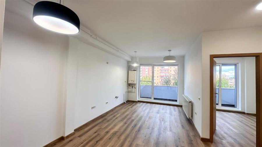 Apartament cu 2 camere decomandat în Astra