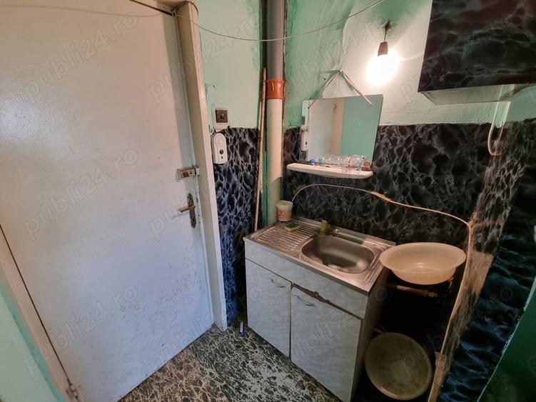 Garsonieră nedecomandată în Grădiște