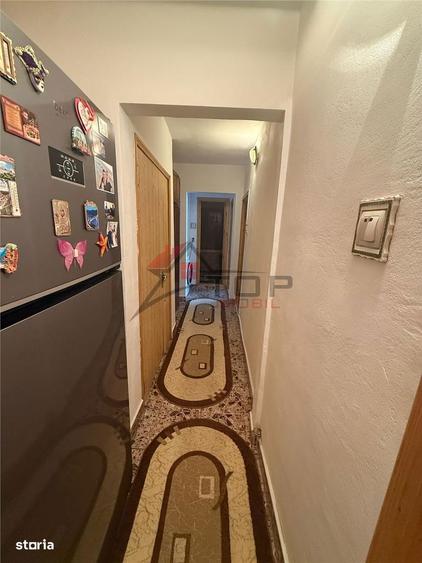 Apartament cu 3 camere decomandat în Aleea Tudor Neculai