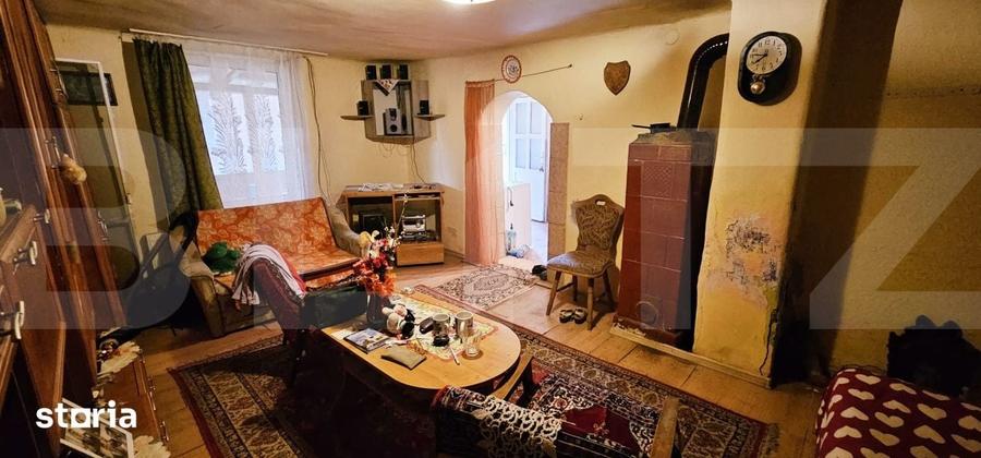 Casă cu 2 camere cu Teren 720 Mp în Central