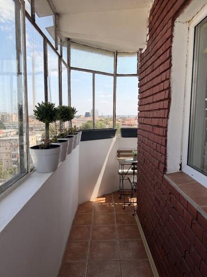 Garsonieră decomandată, mobilată în Complex Studențesc