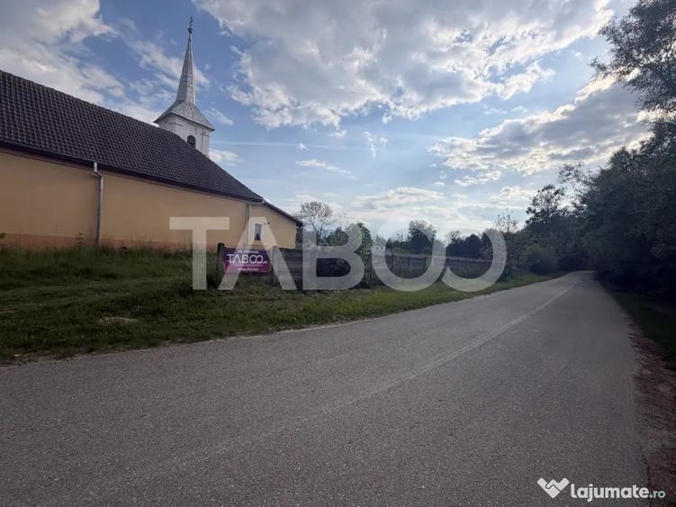 Teren în Săvăstreni