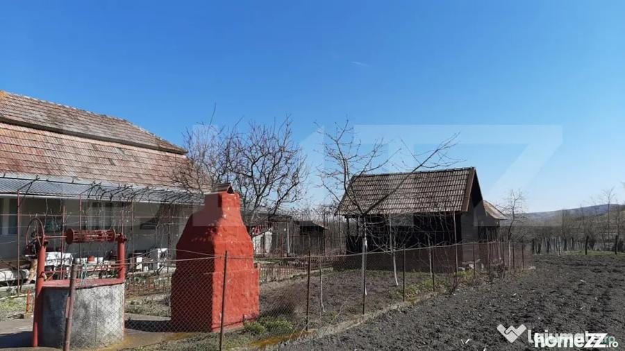 Casă cu 3 camere cu Teren 550 Mp în Chețani