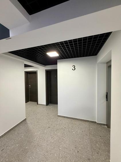 Apartament cu 4 camere decomandat în Aviației