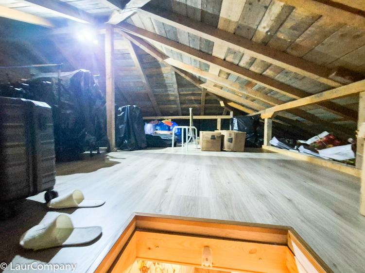 Duplex cu 4 camere cu Canalizare în Trivale