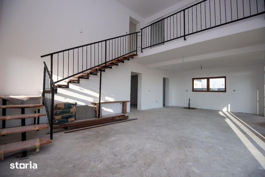 Casă cu 4 camere cu Teren 450 Mp în Pecica