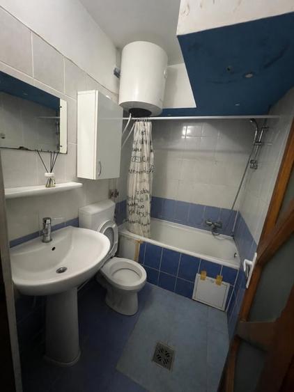 Garsonieră semidecomandată, mobilată în Valea Rosie