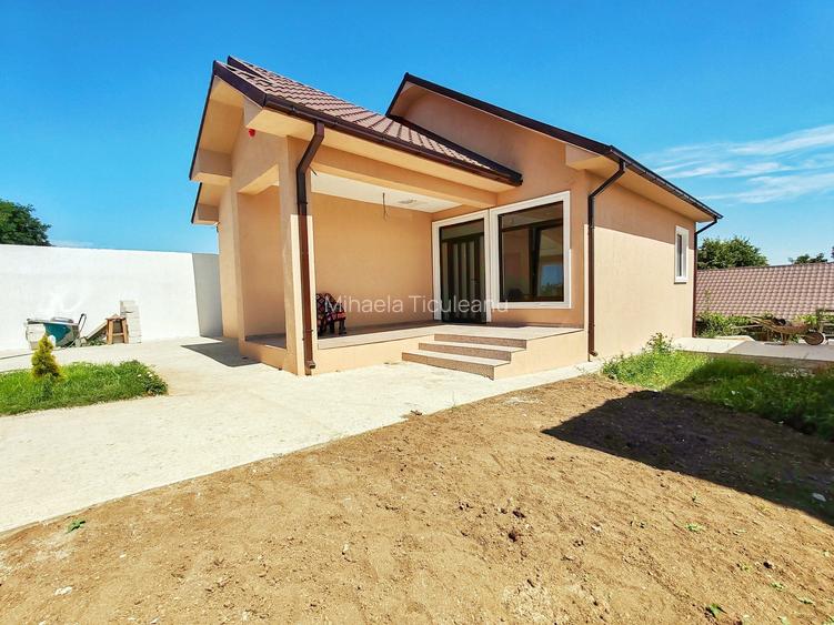 De vânzare casă în Năvodari