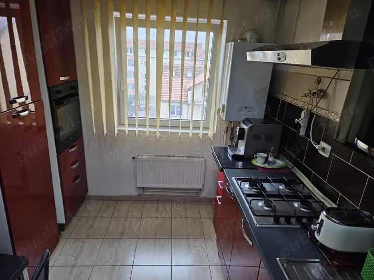 Vand apartament cu trei camere. - 8