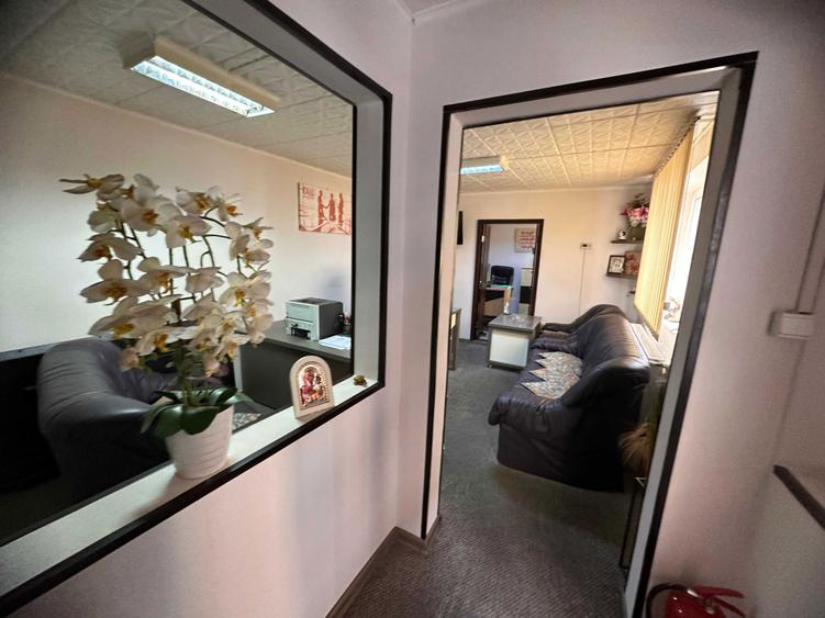 Spatiu birouri de vanzare - 7