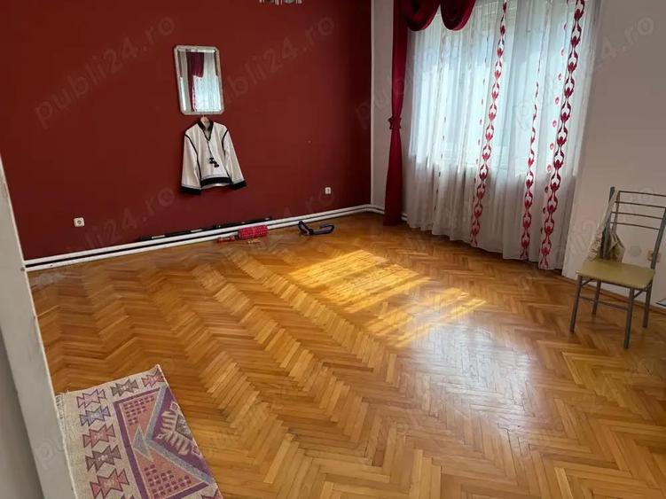 Vand casa ultracentrala - 3