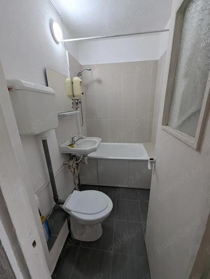 Vand garsoniera in Targovi?te, str. Laminorului. - 2