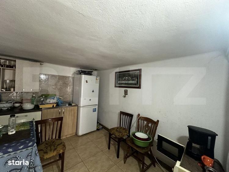 Casa pe plan parter, cu teren aferent de 6500mp, situata in Stanesti - 7