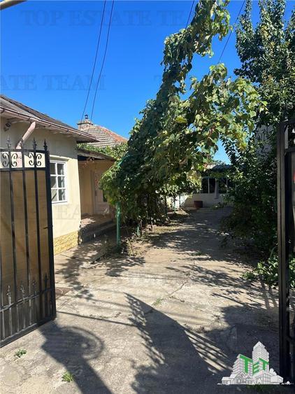 Teren intravilan constructii 743 mp zona Dacia Constanta - 1