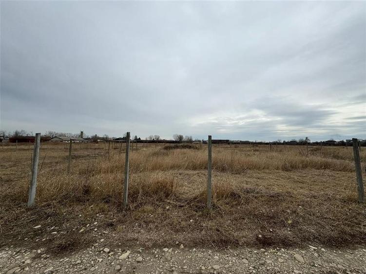 Teren intravilan 600 mp, zona str Vlad Tepes , dechidere 25m - 4