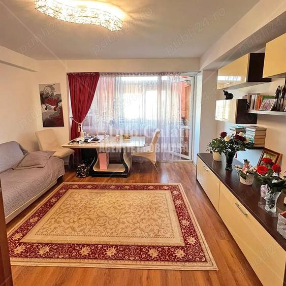 | Apartament cu 3 camere | Zona: General | Mobilat&Utilat | Bloc-2012 | - 9