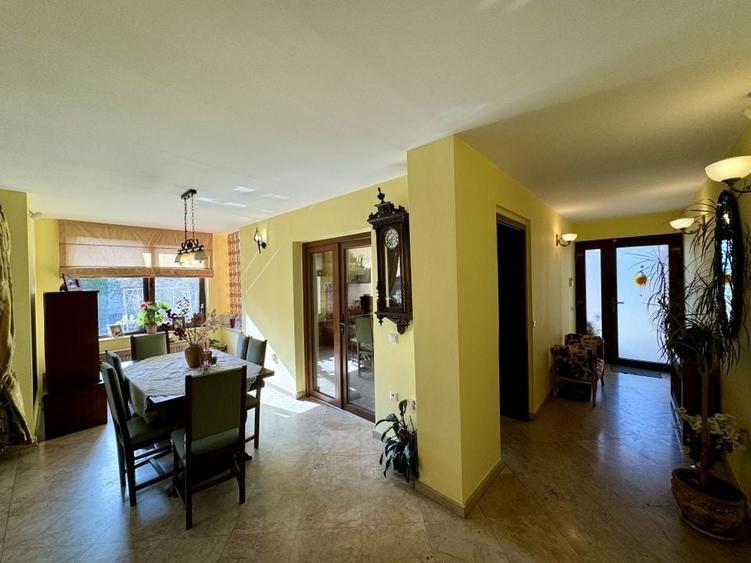 Vilă individuală de v&acirc;nzare &icirc;n R&acirc;șnov, Zona Primăverii | Natură și Confort - 15