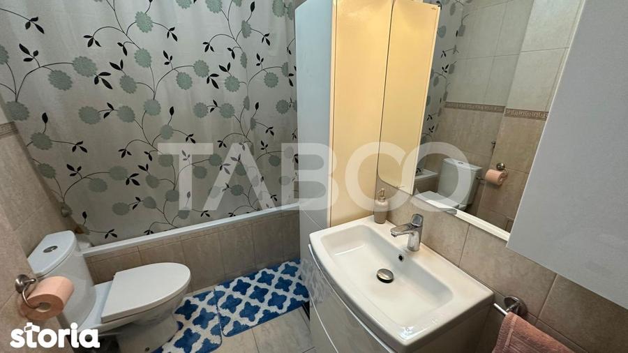 Apartament cu 3 camere decomandat în Șelimbăr — fotografia 3