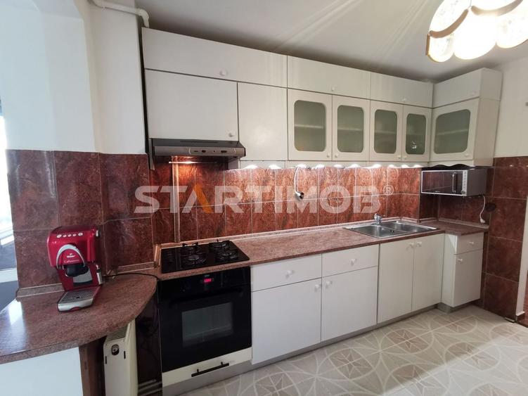 Apartament 3 camere zona Grivitei cu parcare - 4