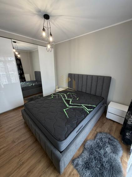 Apartament 3 camere decomandat + 2 locuri de parcare incluse in preț | Zorilor - 4