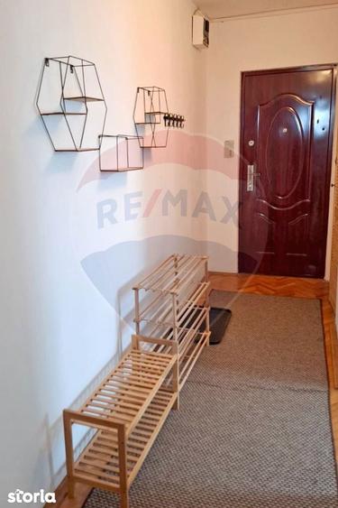 Apartament cu 2 camere de inchiriat zona 7 Noiembrie - 1