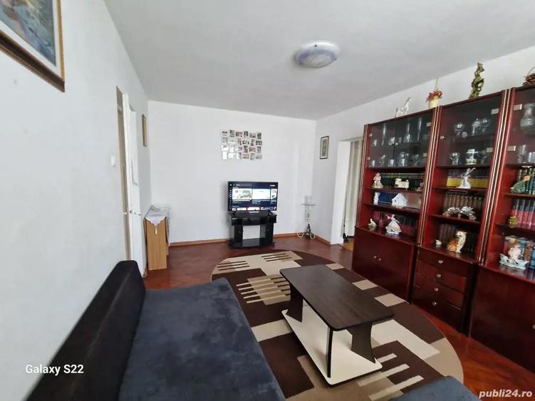 Vand apartament 3 camera zona SC - uri - 9