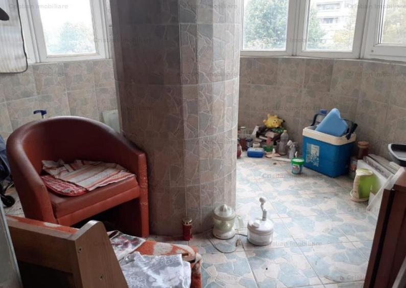 Ultracentral CEC -bd.Independentei 3 cam conf 1 decomandat 9 - 6