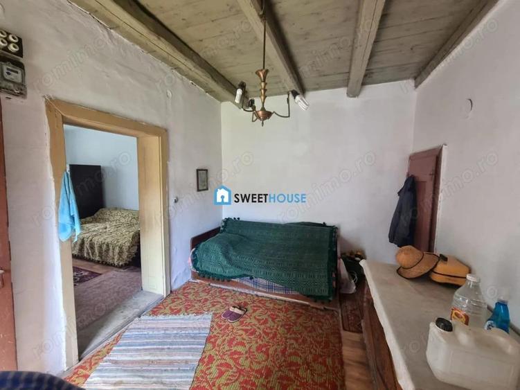 Casa de vanzare cu 3 camere in Jibert judetul Brasov - 12