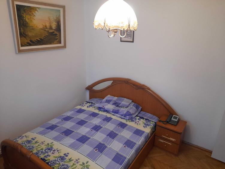 Inchiriez apartament 3 camere Centru Complex Potcoava de aur - 4