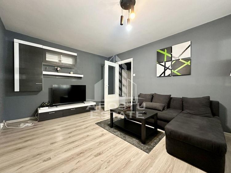 Apartament cu 2 camere semidecomandat, mobilat în Punctele Cardinale
