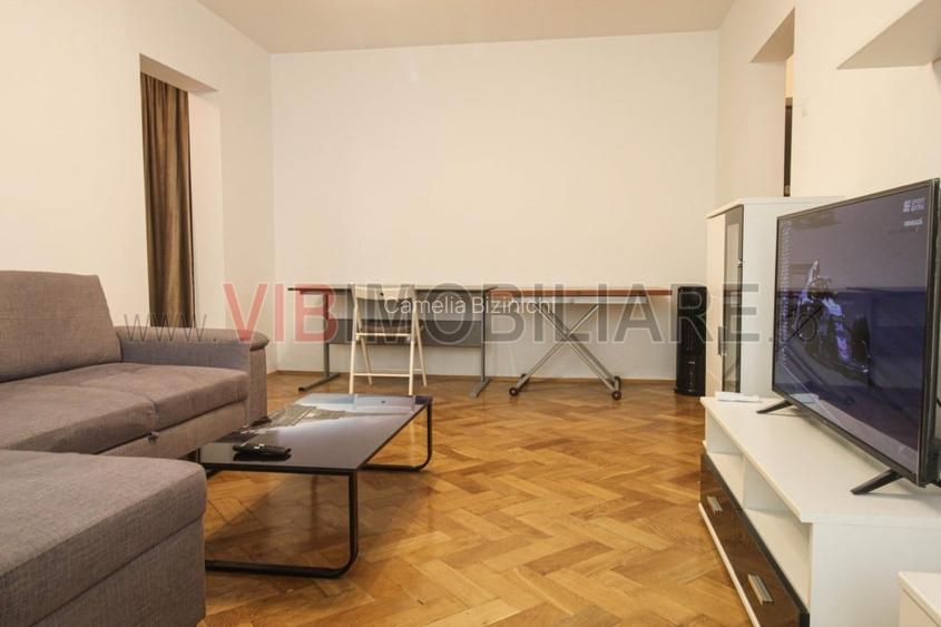 2 Camere - Decomandat - Victoriei - Guvern - 3 minute metrou Victoriei