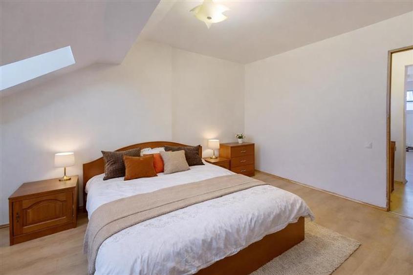 Rezidenta pe doua nivele, cu 3 camere, eficenta energetic, Garii, Brasov - 2