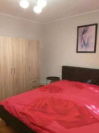 Inchiriez apartament 2 camerele ,Mazepa 2 etaj 1 - 5