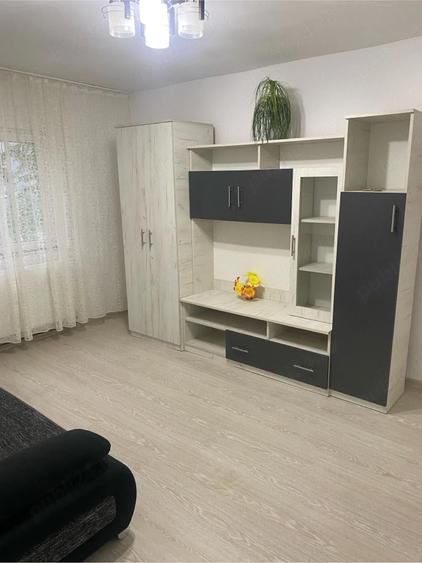 Garsoniera de vanzare - 1