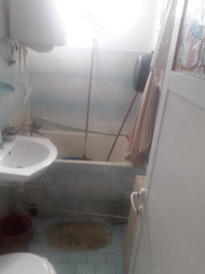 Apartament cu doua camere decomandat. - 3